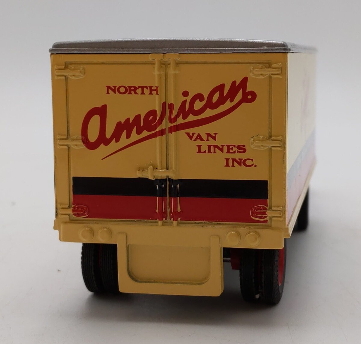 ERTL 1:64 Scale 1937 Ford w/Bank Van Trailer - North American Van Lines LN/Box