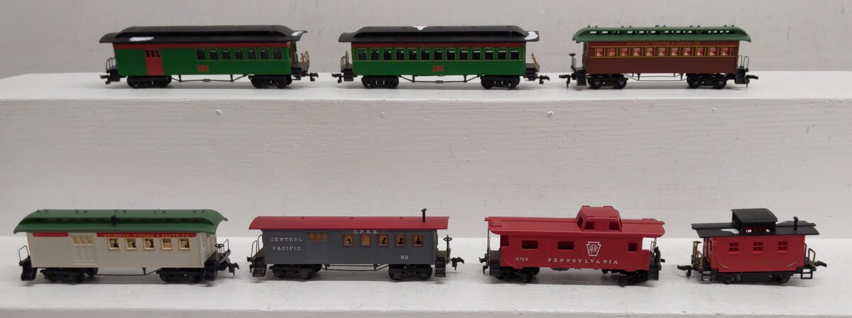 Tyco & Bachmann Assorted HO Passenger Cars and Cabooses [7] EX