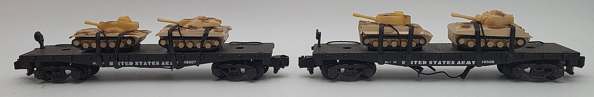 American Flyer 6-48507 S US Army Flatcars with Tanks (Set of 2) EX/Box