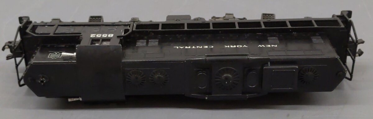 American Flyer 4-8552 S Scale New York Central GP-9 Diesel Locomotive EX/Box