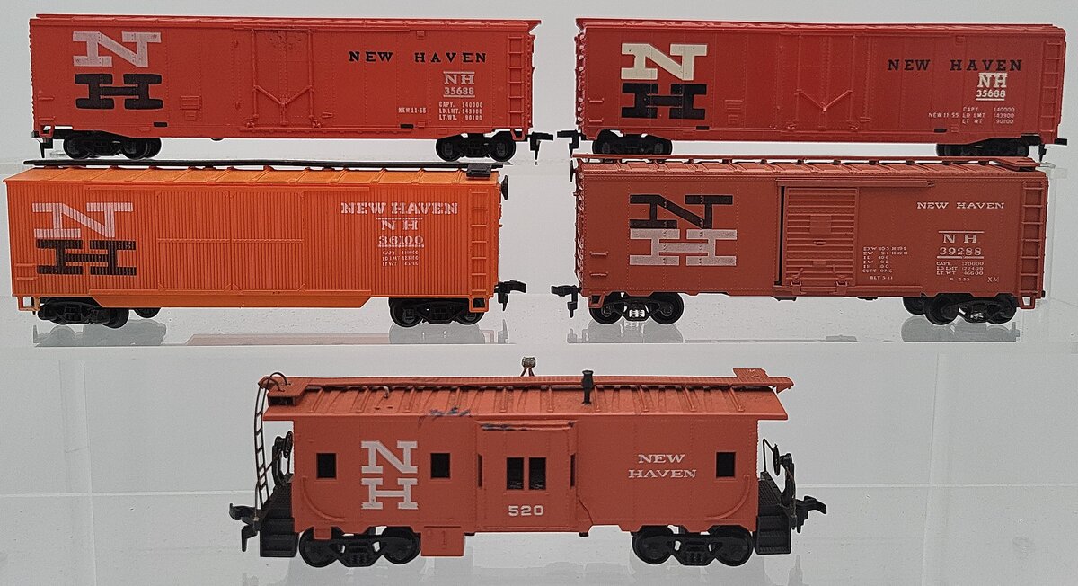 Tyco & Other HO New Haven Assorted Freight Cars: 520, 36100, 35688, 39288 [5] VG