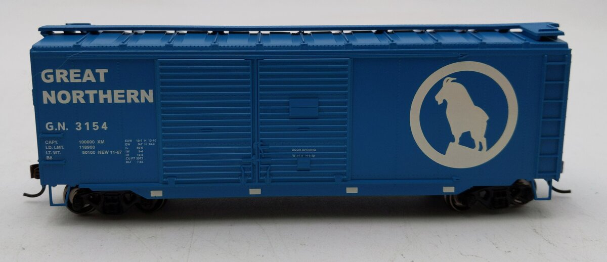 Athearn 74935 HO Scale Great Northern 40' AAR Box Car # 3154 LN/Box