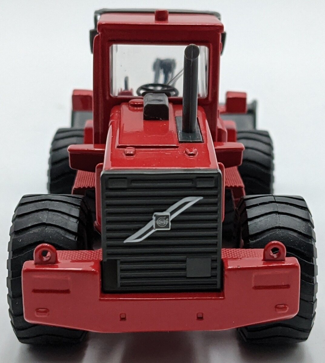 Scoop Microlink 1:50 Scale Volvo L180C Loader - Cleveland Fire Brigade NIB