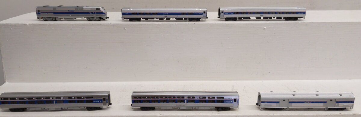 Kato 106-0101 N Gauge Amtrak Amfleet P42 Diesel Train Set LN/Box