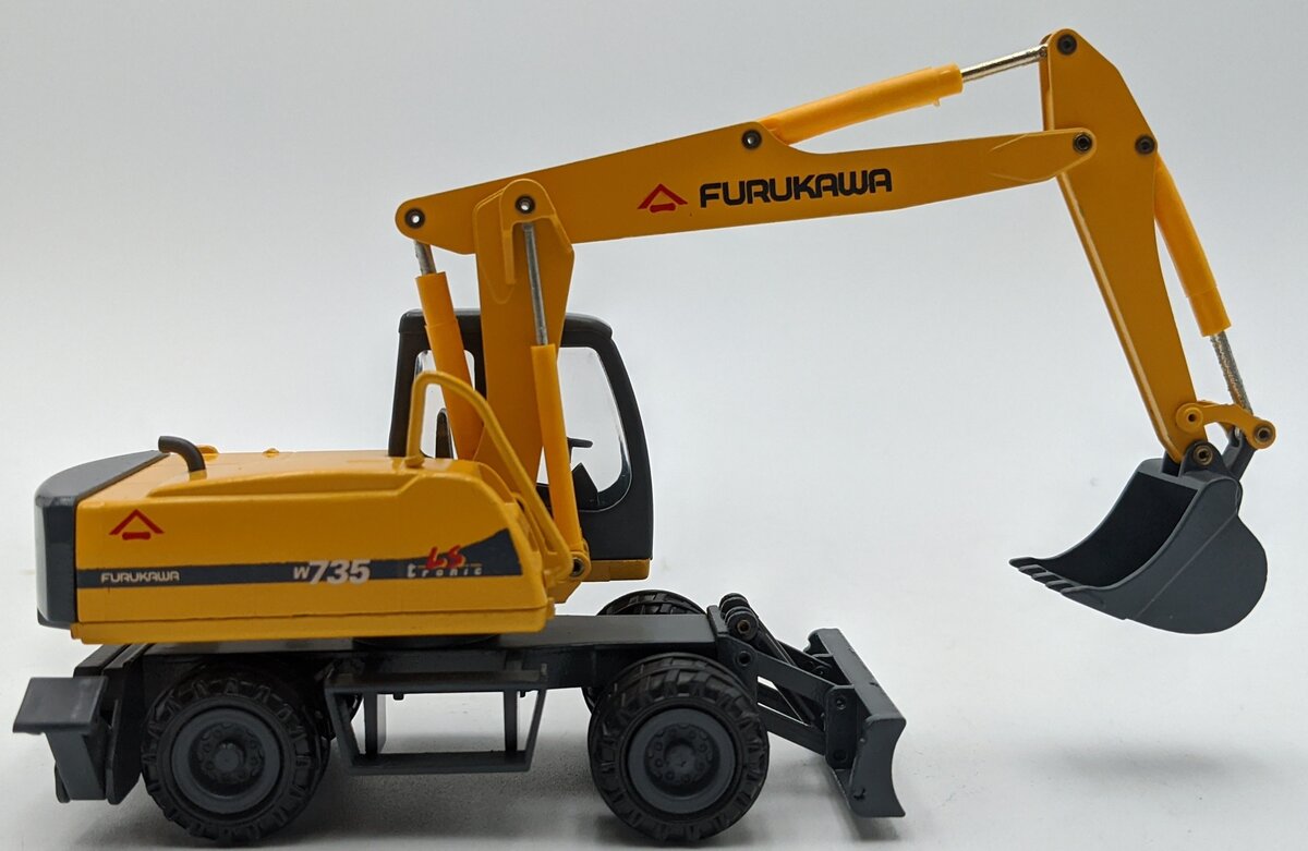 Conrad 2843 1:50 Furukawa W735 Wheeled Excavator NIB