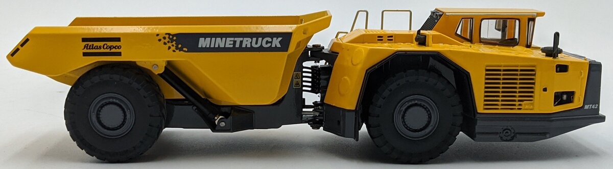 Atlas Copco MT42 Minetruck 1:50 Underground Mining Truck NIB