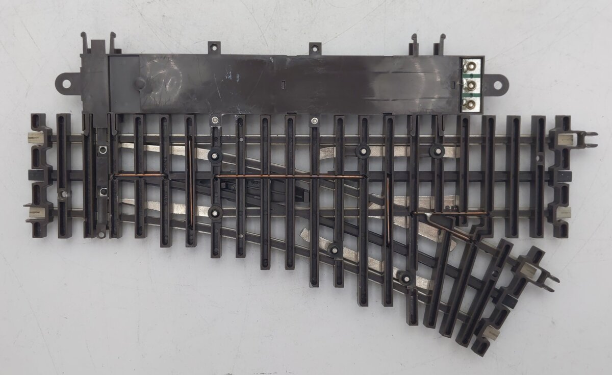 Atlas 6076 O Gauge Nickel Silver O-36 Right Hand Remote Switch Turnout EX/Box