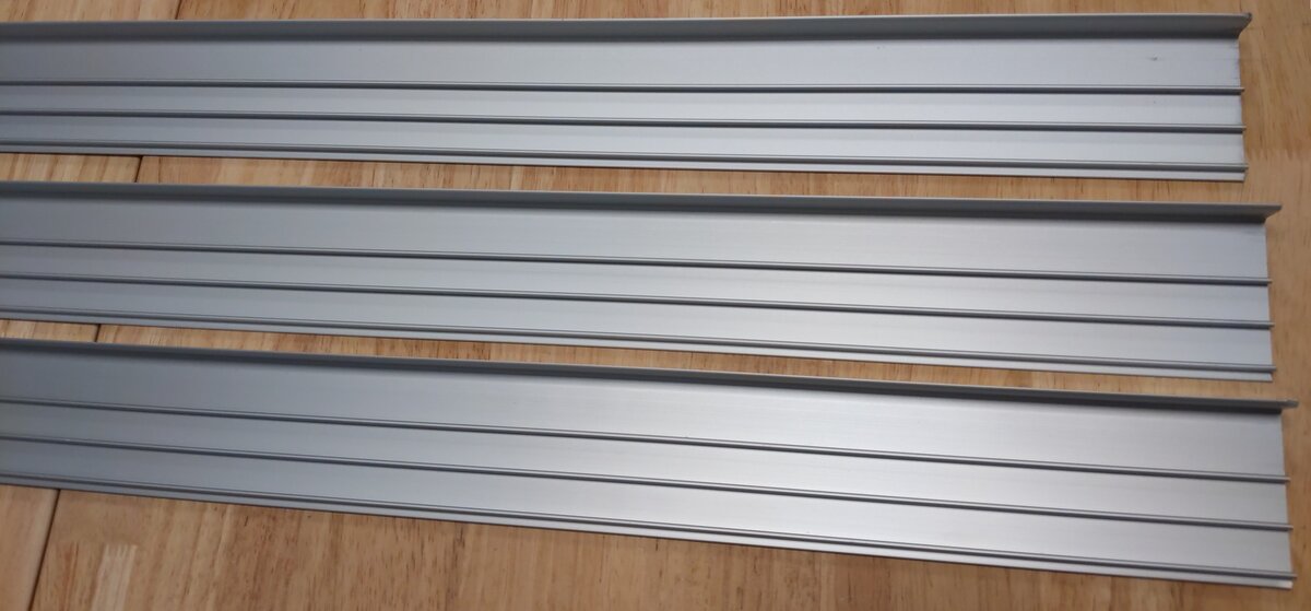 RA-1 Railrax O Gauge Shelf Section 6-Foot x 2-5/8", Satin-Glenn Snyder Shelf [3] EX