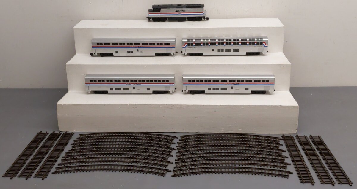 American Models Amtrak Superliner Phase 4 FP-40 S Gauge Diesel Train Set EX/Box