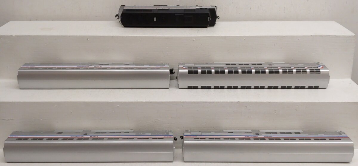 American Models Amtrak Superliner Phase 4 FP-40 S Gauge Diesel Train Set EX/Box