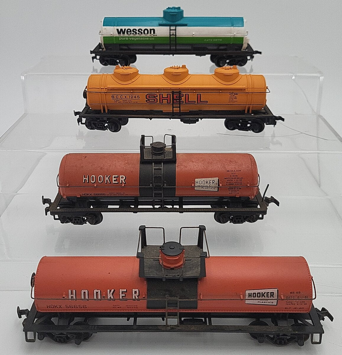 Tyco & Other HO Scale Assorted Tank Cars: 1245, 56656, 56555, 9876 [4] VG