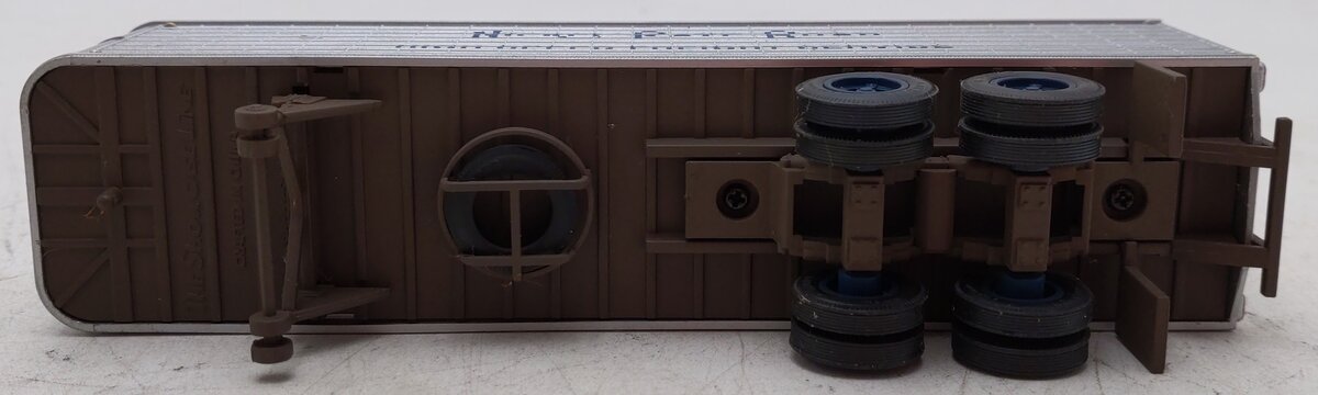 S-Helper 00198 S Scale Nickel Plate Road Horizontal Corrugated Trailer EX/Box