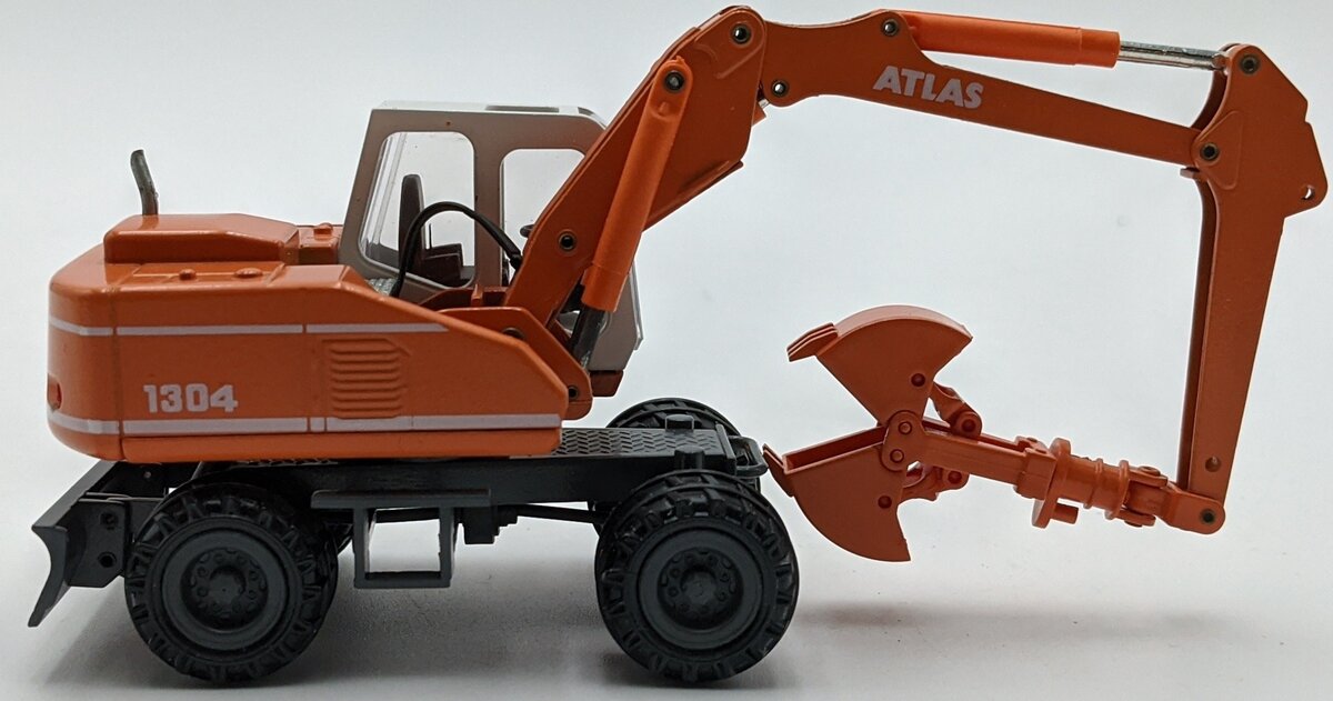 Conrad 2904 1:50 Atlas Weyhausen 1304 Wheel Excavator w/Grapple NIB