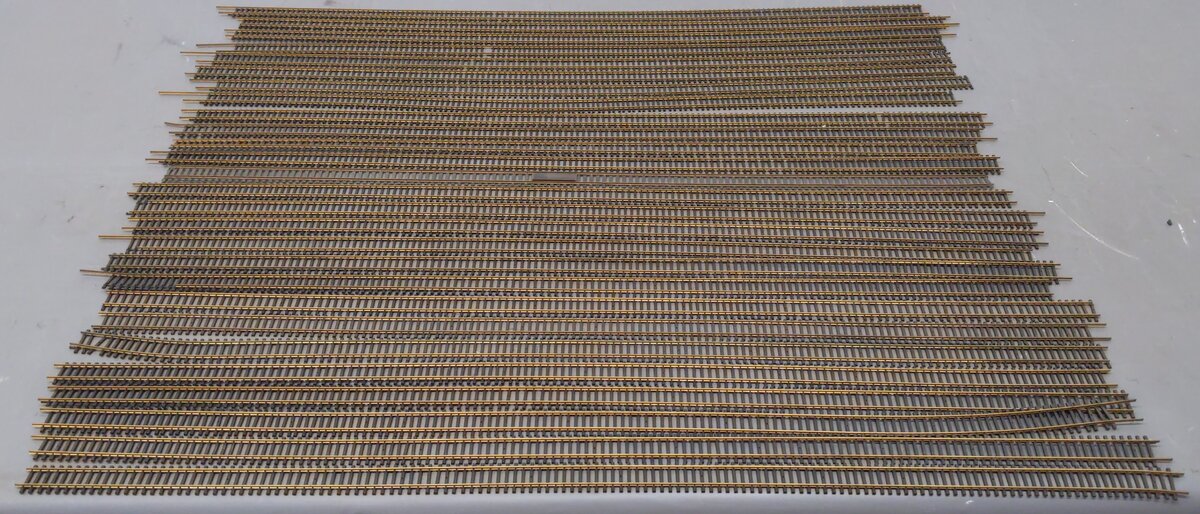 AHM HO Assorted Brass Custom Cut Track (27) VG