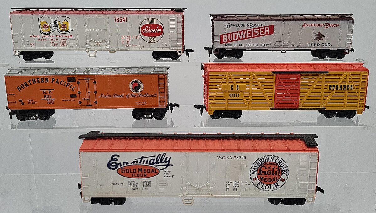 American Flyer & Other HO Assorted Freight Cars: 521, 78541, 78540, 40394 [5] VG