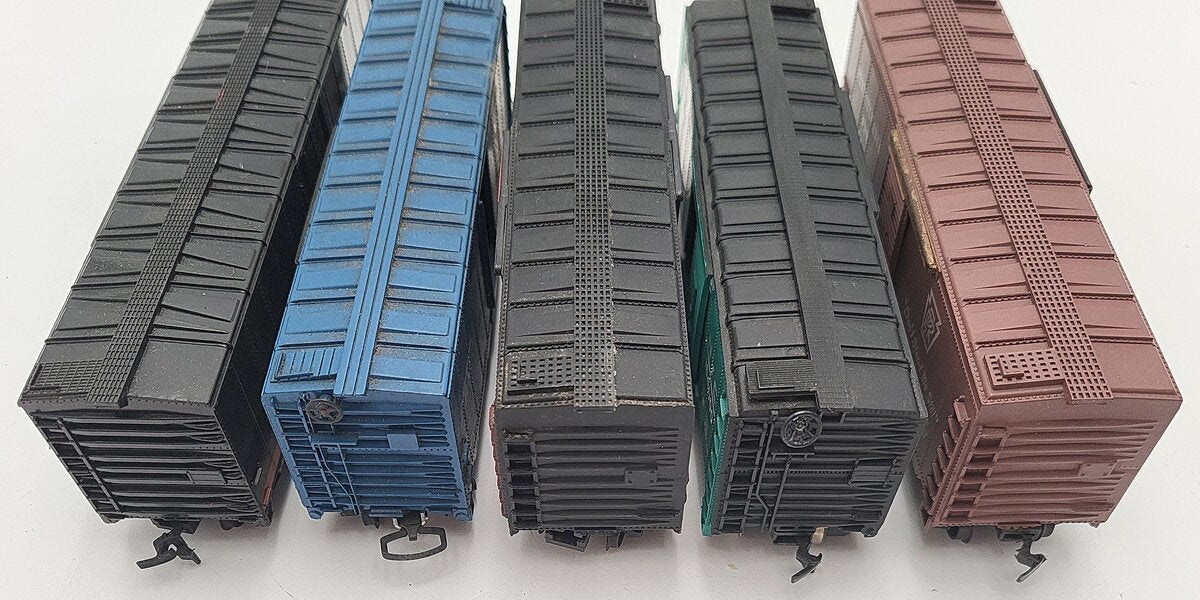 Mantua & Other HO Scale Assorted Boxcars: 164000, 70056, 71473, 16927 [5] VG
