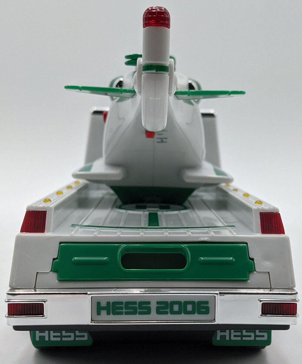 Hess 2006 Die Cast Toy Truck & Helicopter w/Ramp NIB