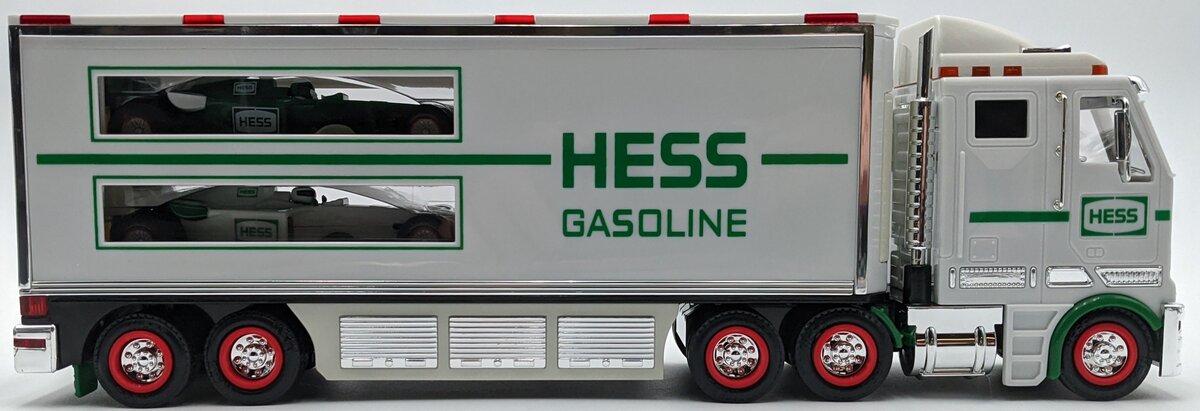 Hess 2003 Die Cast Toy Truck & Racecars w/Pull Back Motors NIB
