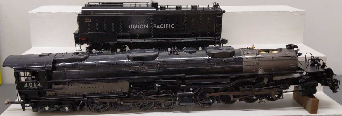 MTH 70-3048-1 G Union Pacific 4-8-8-4 Big Boy Steam Locomotive #4014 w/PS3 EX/Box