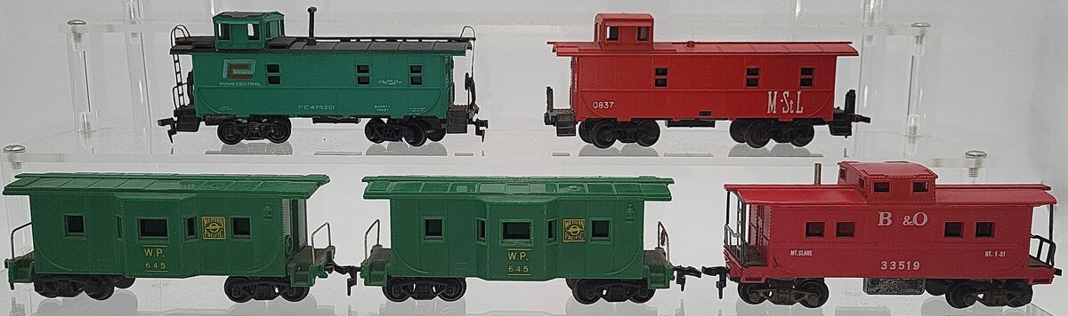 Bachmann & Other HO Scale Assorted Cabooses: 645, 478281, 0837, 33519 [5] VG