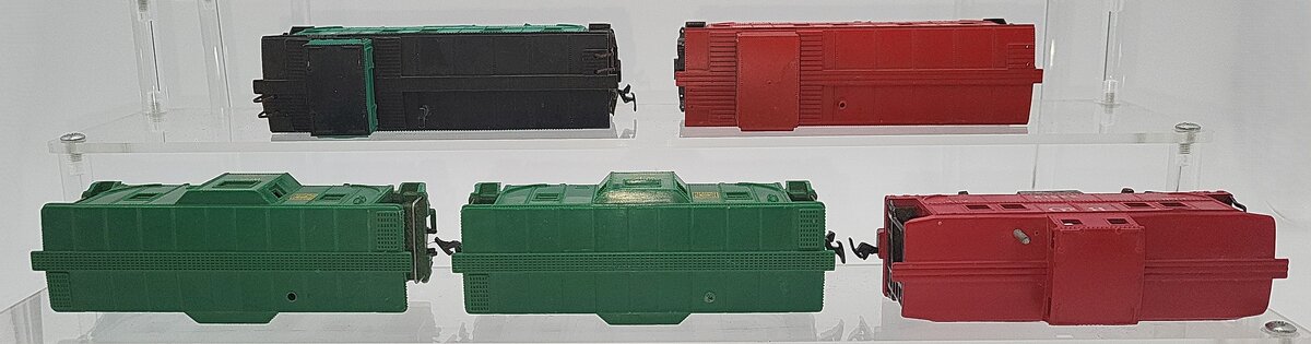 Bachmann & Other HO Scale Assorted Cabooses: 645, 478281, 0837, 33519 [5] VG