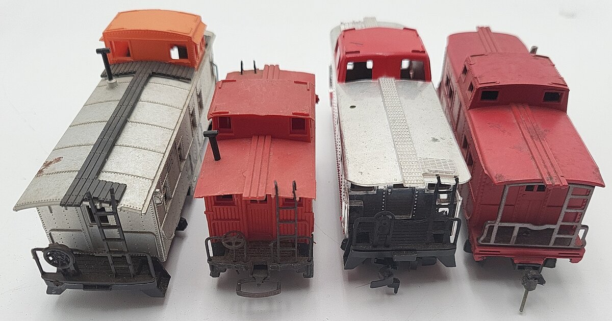 Tyco & Other HO Scale Assorted Cabooses: 506, 309, 2 [4] VG