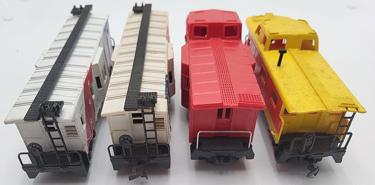 Lima & Other HO Scale Assorted Cabooses: 183, 33618 [4] VG