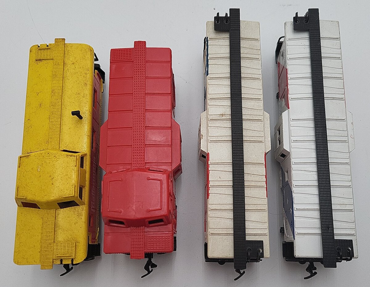 Lima & Other HO Scale Assorted Cabooses: 183, 33618 [4] VG