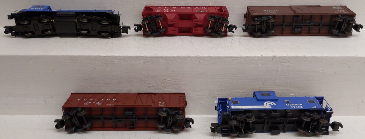 S-Helper 00458 S Scale Conrail Diesel Locomotive Freight Set w/ Track EX/Box