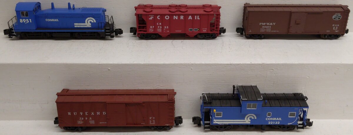 S-Helper 00458 S Scale Conrail Diesel Locomotive Freight Set w/ Track EX/Box