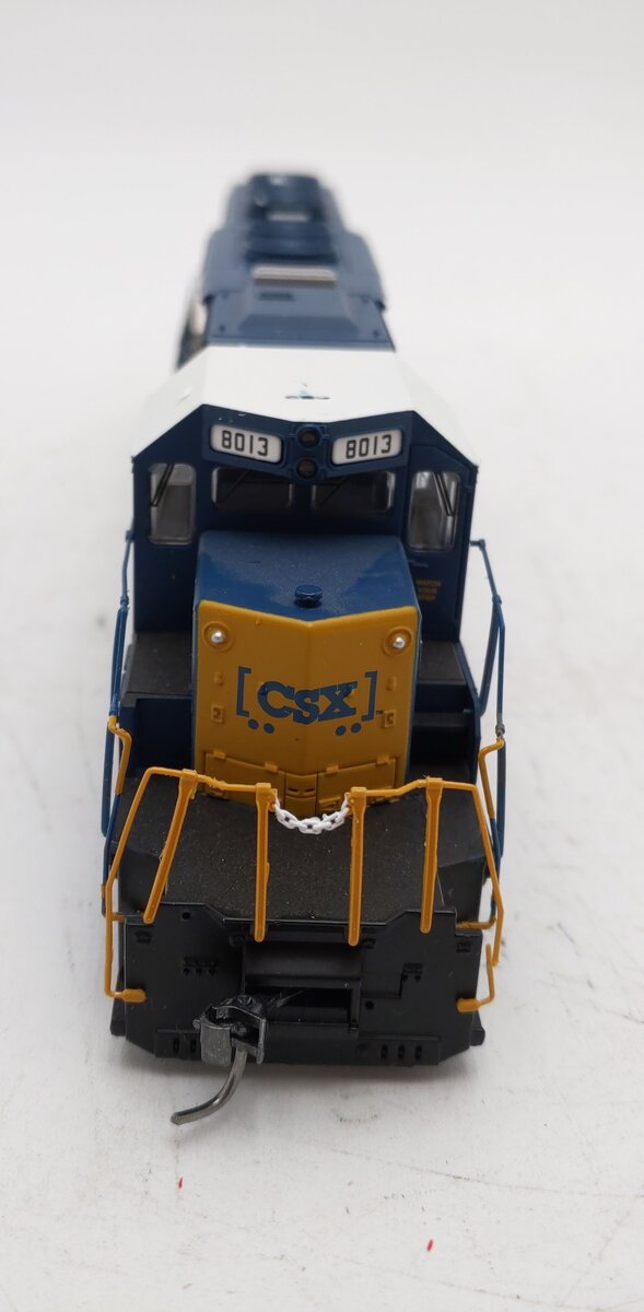 Bachmann 67202 HO CSX EMD SD40-2 Diesel Locomotive (Modified) #8013 VG