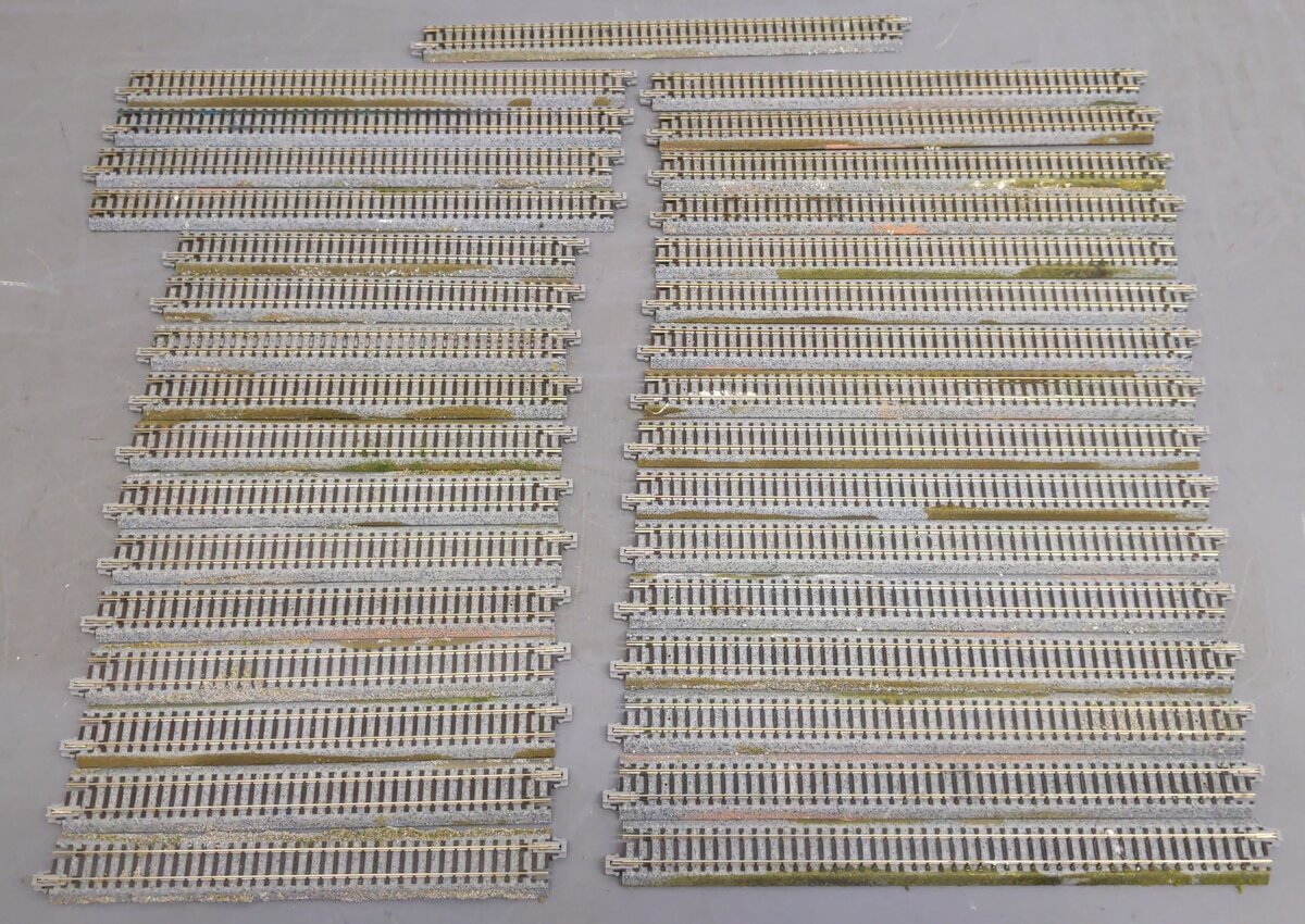 Kato N Scale Assorted Straight Track Sections (58) EX