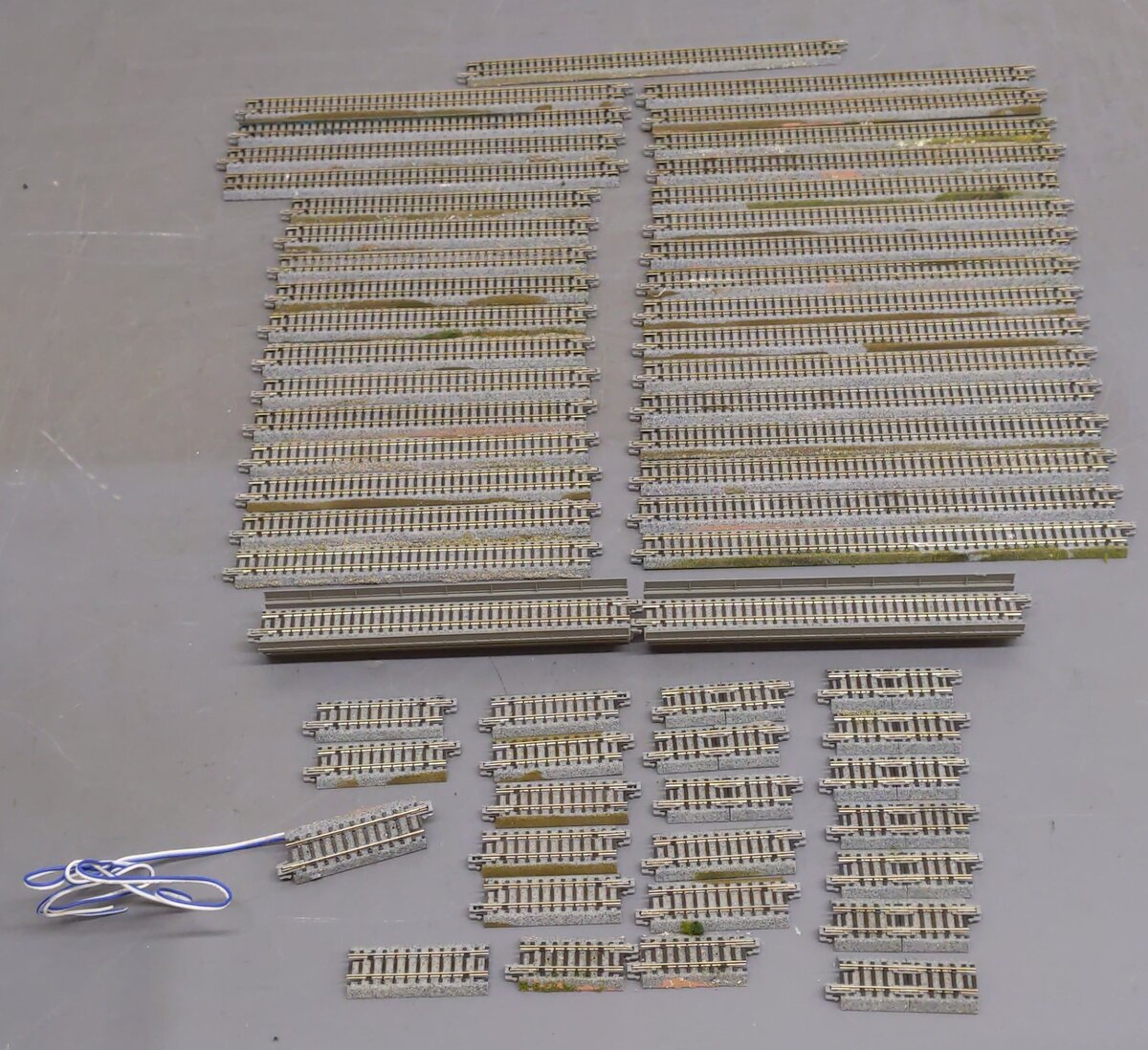 Kato N Scale Assorted Straight Track Sections (58) EX