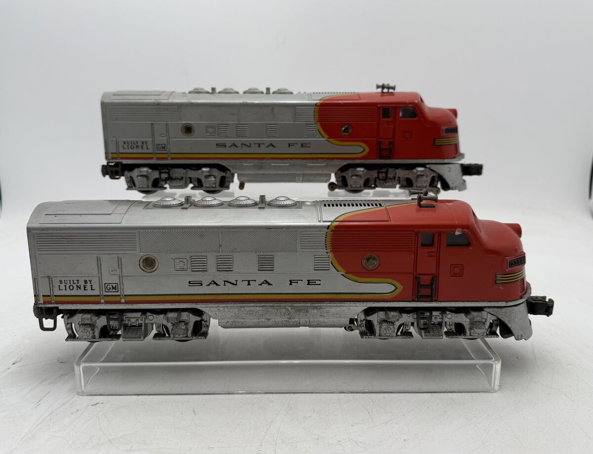 Lionel 2353 Vintage O Santa Fe F-3 AA Diesel Locomotive Set #2353 VG