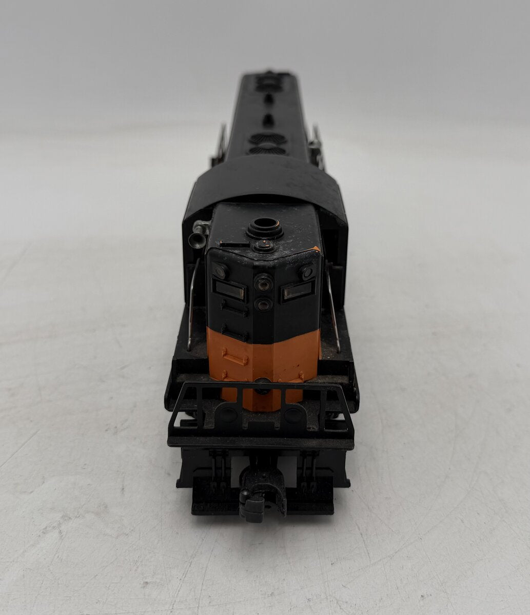 Lionel 2338 Vintage O Gauge Milwaukee Road Powered GP-7 Diesel Locomotive VG