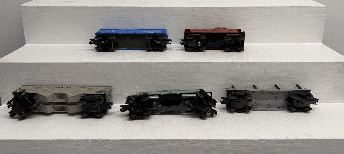 Lionel Vintage O Freight Cars: 2411, 3357, 6357, 6476 [5] VG