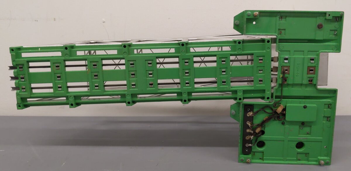 Lionel 313 Vintage O Gray Operating Bascule Bridge