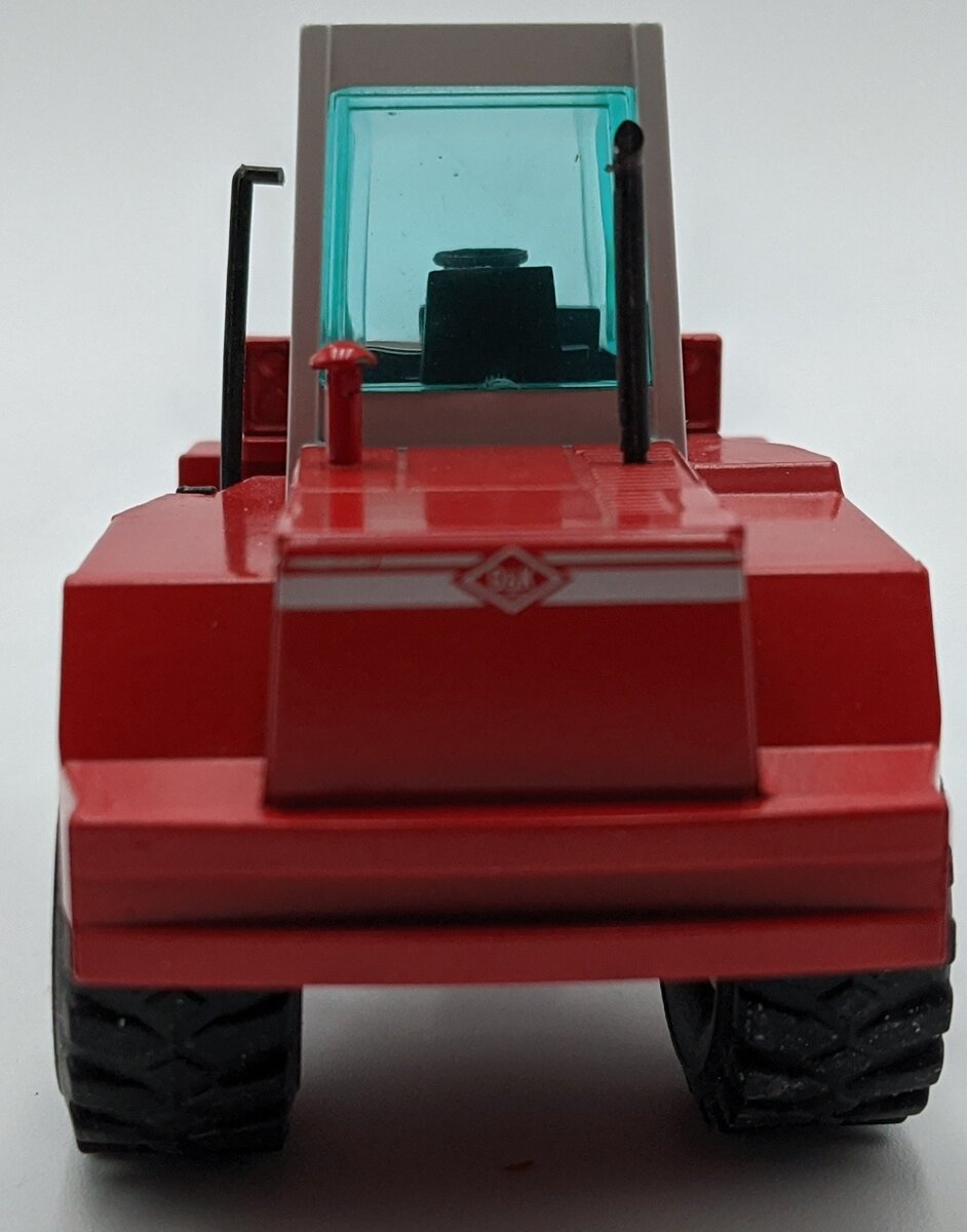 Gama 2420 1:50 O&K L30 Wheel Loader NIB