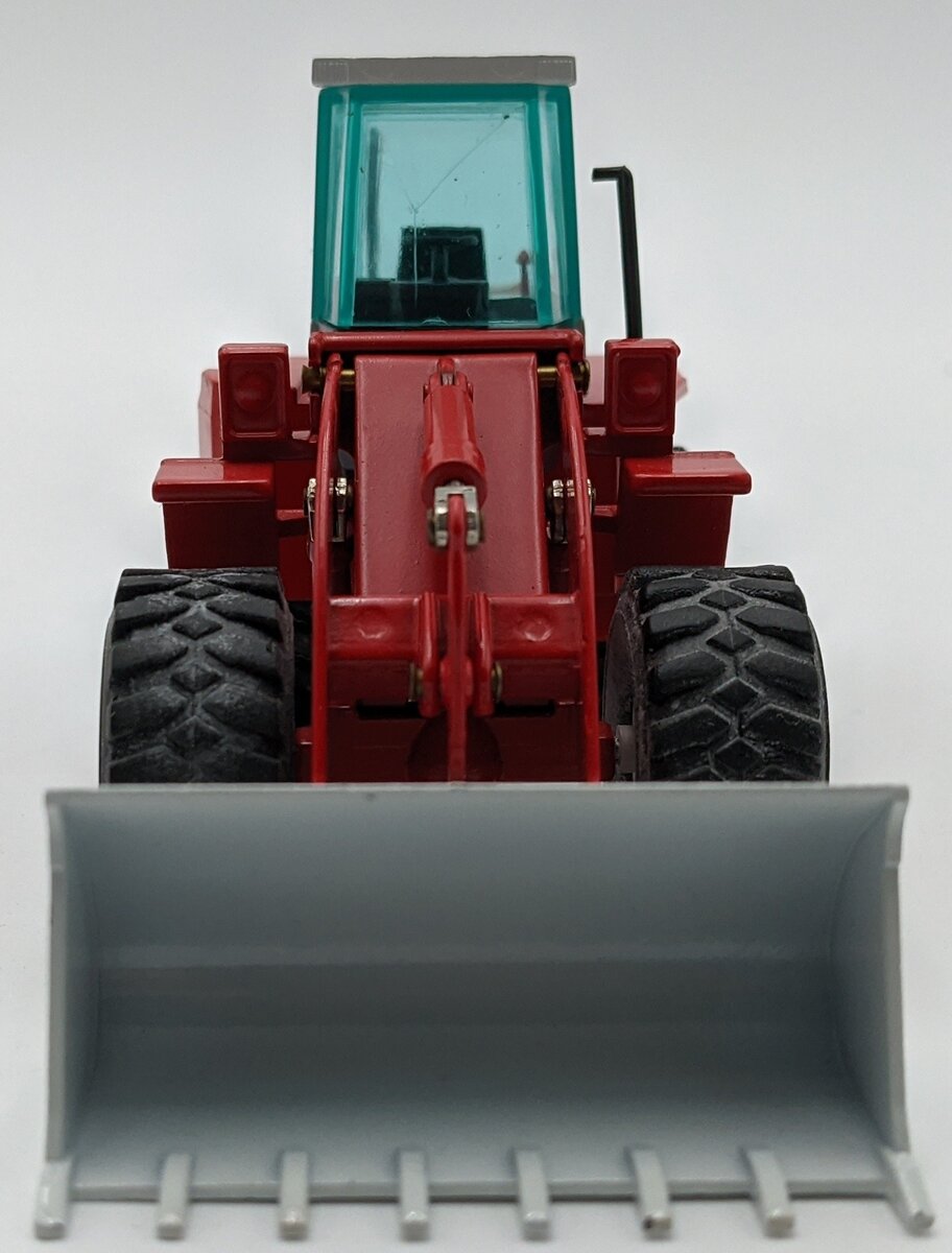 Gama 2420 1:50 O&K L30 Wheel Loader NIB