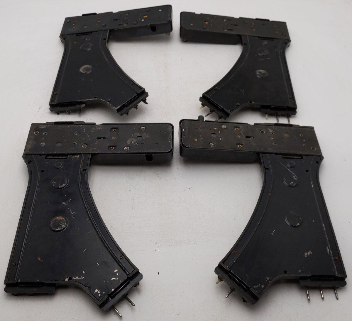 Lionel O22 Vintage O Left-Hand & Right-Hand Electric Remote Switches [4]
