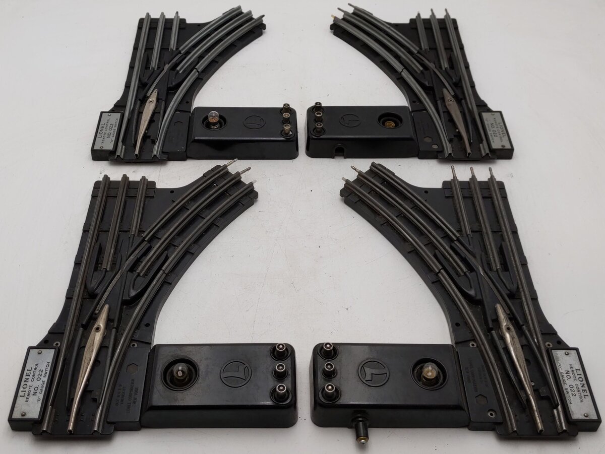 Lionel O22 Vintage O Left-Hand & Right-Hand Electric Remote Switches [4]