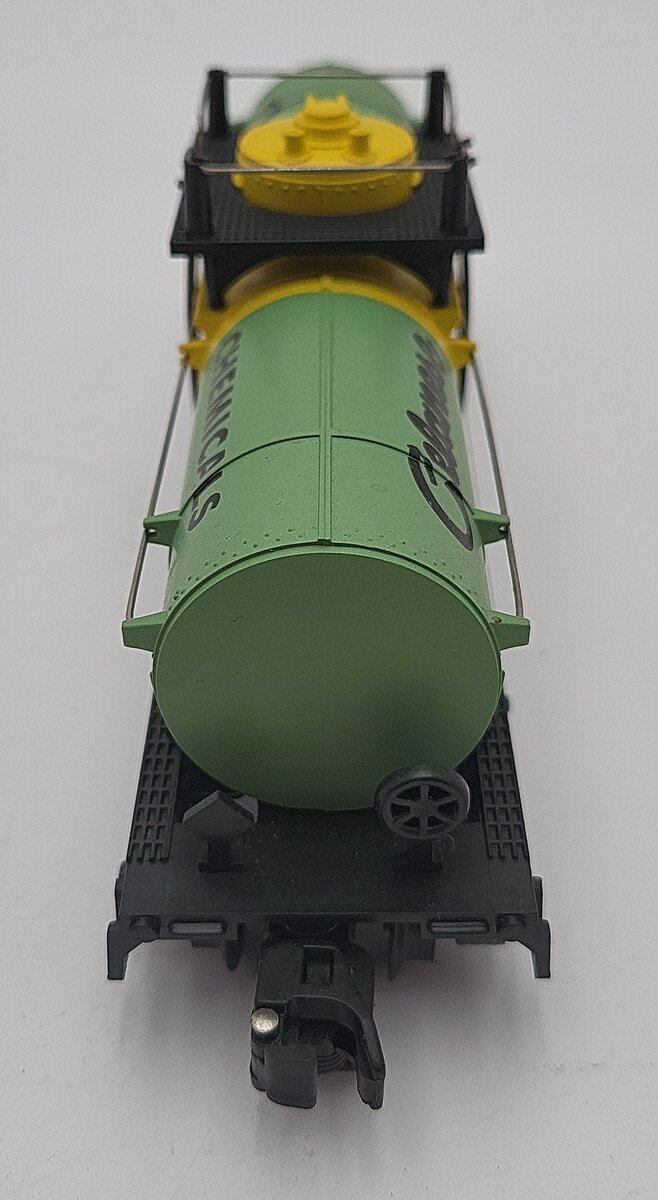 American Flyer 6-48406 S Gauge Celanese Chemicals Single Dome Tank Car #48406 EX/Box