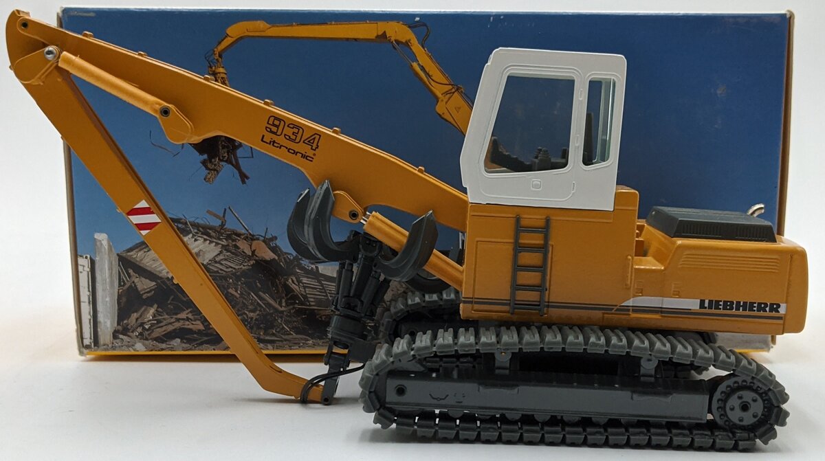 Conrad 2908 1:50 Liebherr R 934 Excavator w/Grapple NIB