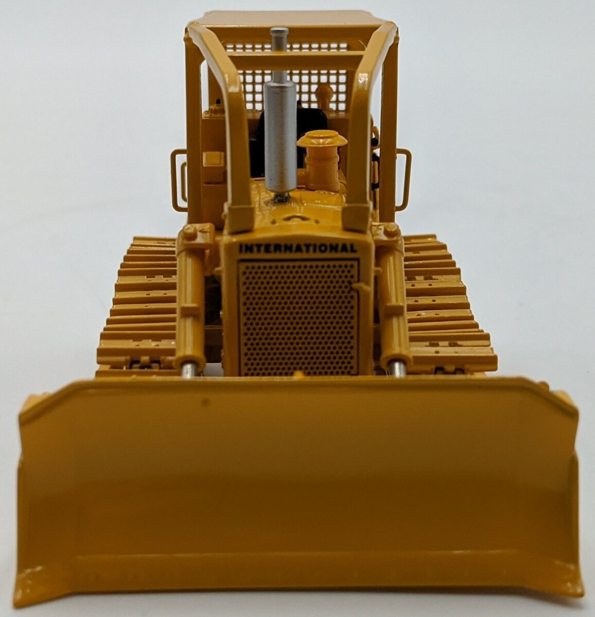 First Gear 50-3059 1:50 Scale International Harvester TD-15 Crawler Dozer NIB