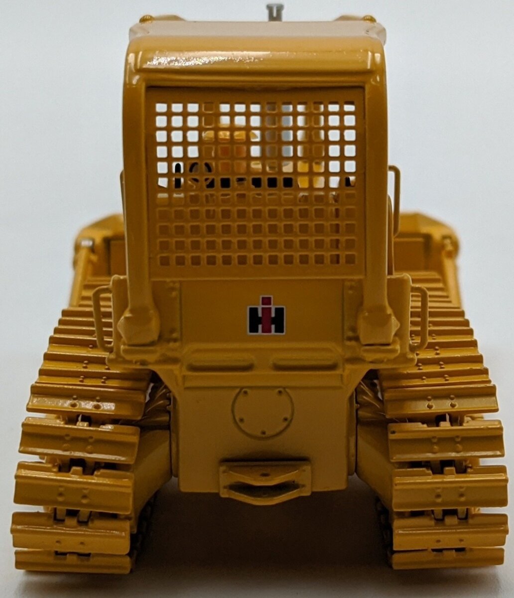 First Gear 50-3059 1:50 Scale International Harvester TD-15 Crawler Dozer NIB