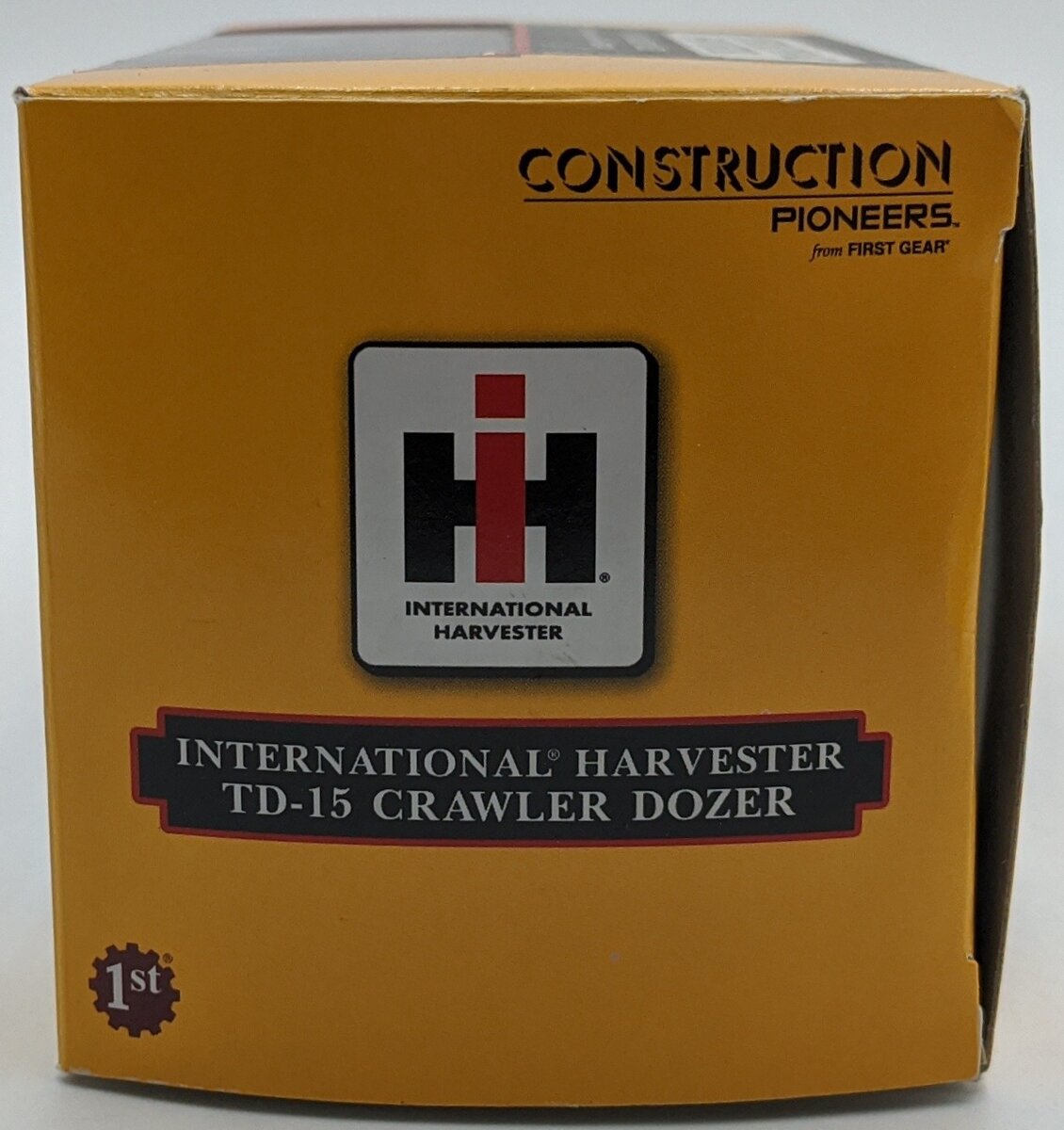 First Gear 50-3059 1:50 Scale International Harvester TD-15 Crawler Dozer NIB
