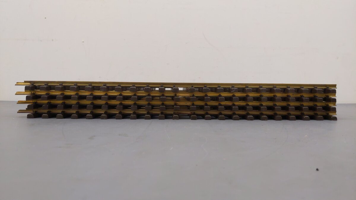 LGB 1060 G 600mm 24" Brass Rail Straight Track (Box of 12) EX/Box