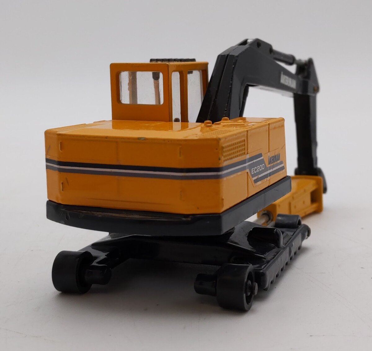 Joal 1:50 Scale Akerman EC200 Yellow Excavator w/Hammer