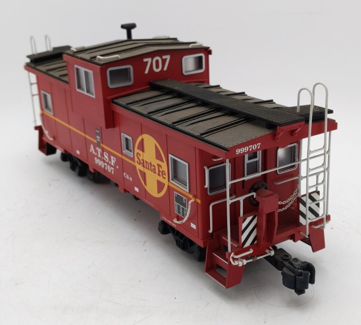 USA Trains 12101 G Santa Fe Lighted Extended Vision Caboose VG