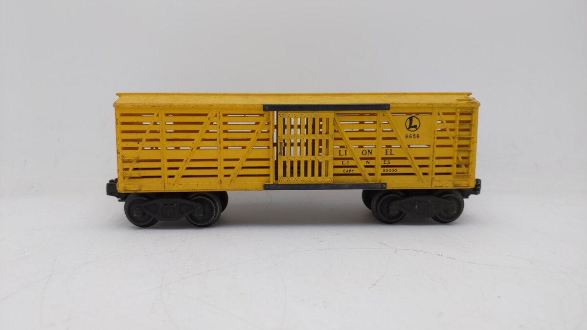 Lionel 6656 Vintage O Lionel Lines Yellow Stock Car #6656 EX